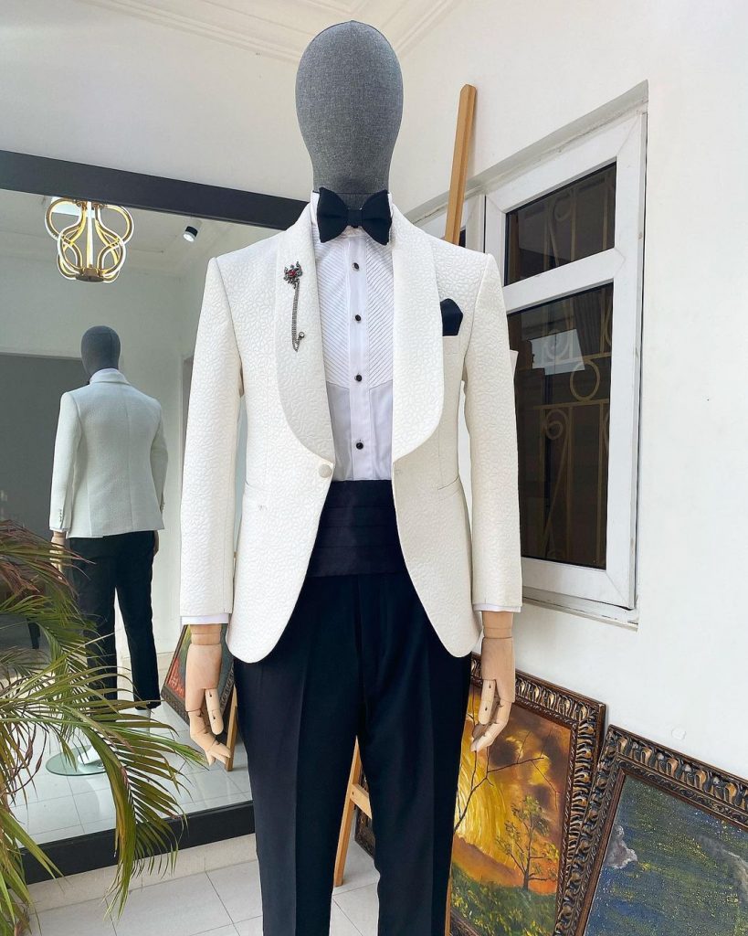 Shop Ivory white shawl lapel pattern jacquard tuxedo suit -Deji&Kola