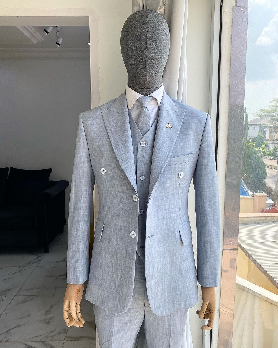 Shop Bespoke “peaky blinders” Irish blue peak lapel suit - dejiandkola