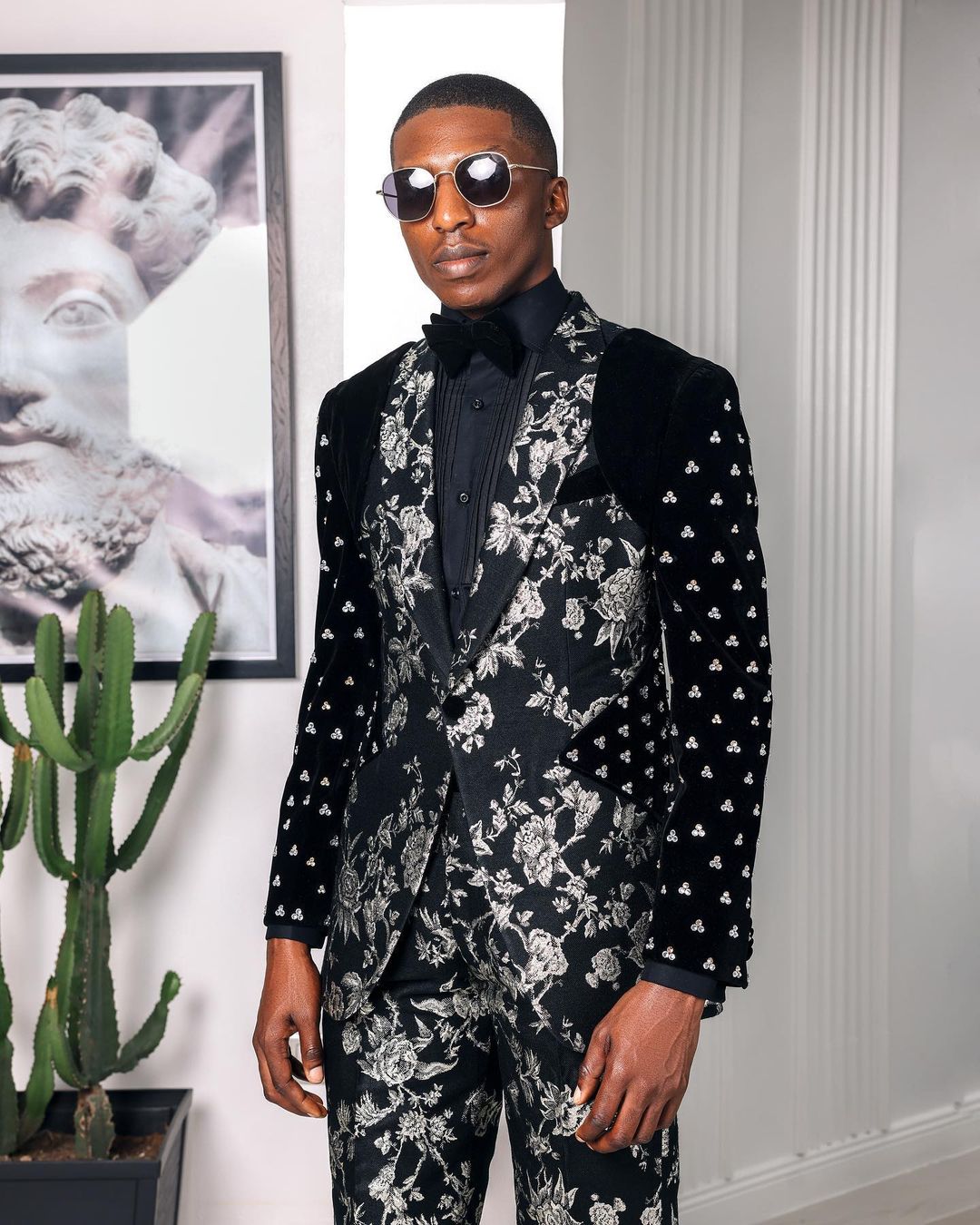 A “Vegas 1”, Floral pattern jacquard, shoulder wrap and sleeve with  Swarovski peak Lapel tux suit